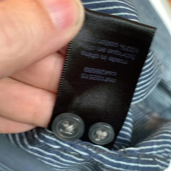 EUC MENS JOHN VARVATOS NAVY WITH WHITE STRIPES COTTON SHIRT SIZE XL SEE NOTES - Picture 5 of 8